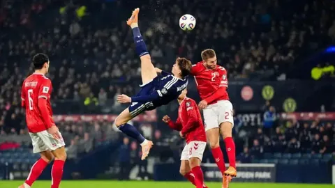 国青新星集结待战，蒯纪闻强势加盟海港精英队！