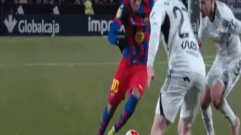 切尔西今夏可能考虑变动，若加纳乔表现未提升